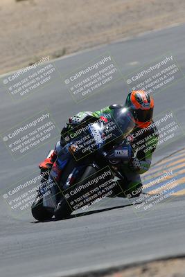 media/Apr-09-2023-SoCal Trackdays (Sun) [[333f347954]]/Turn 10 (115pm)/